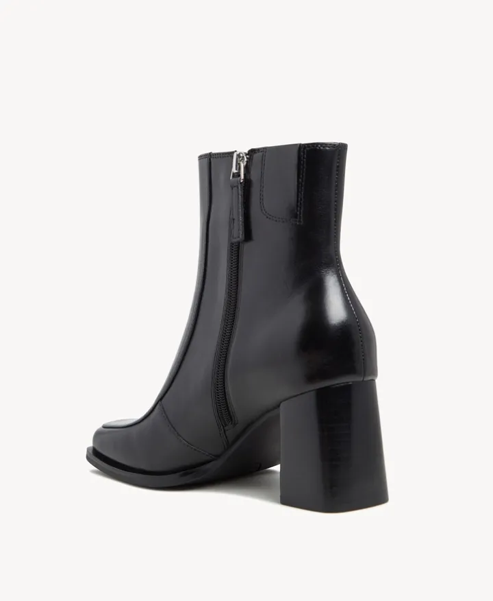Abbie Anke Boot