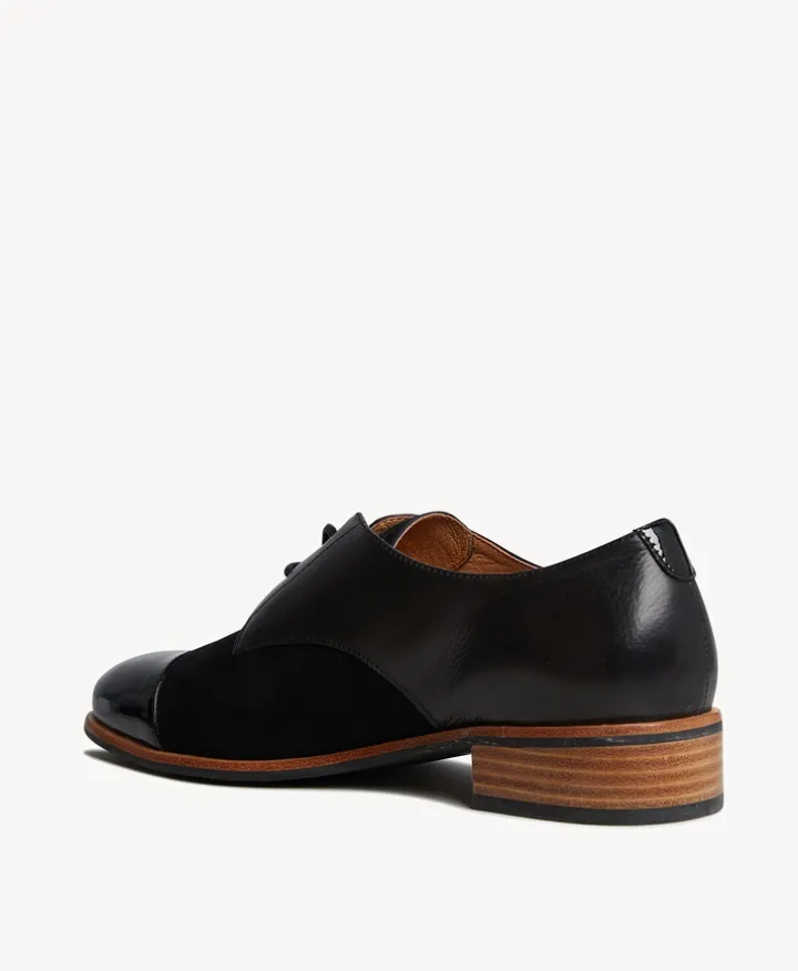Aldo Lace Up