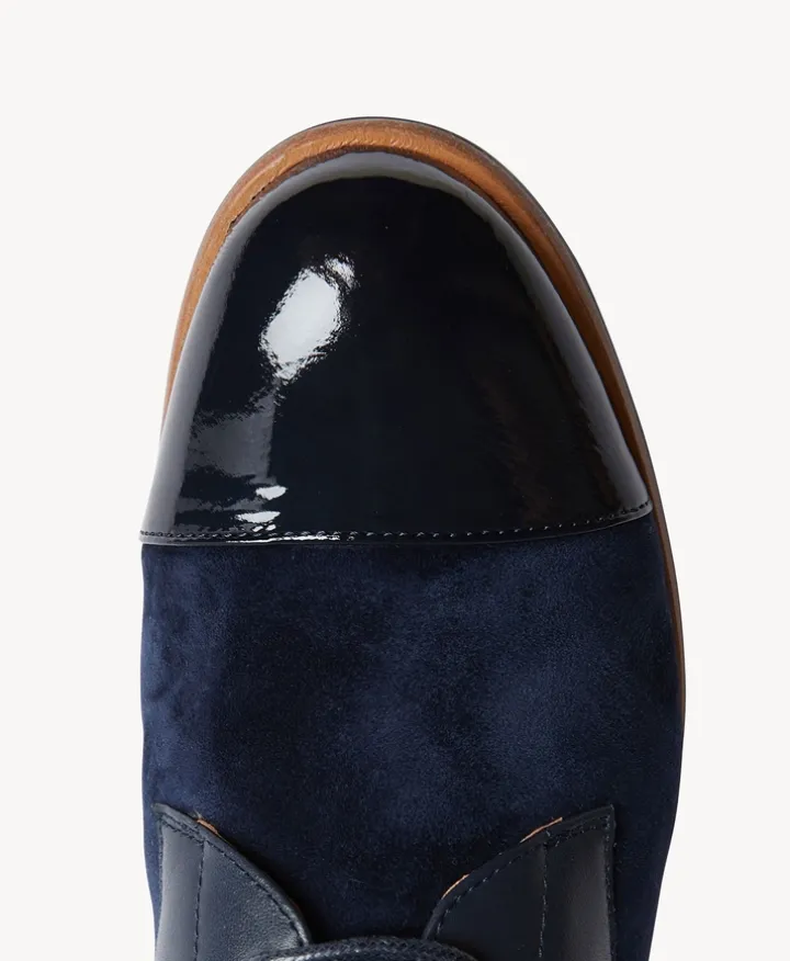 Aldo Lace Up