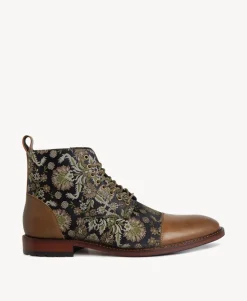 Barnes Men's Lace Up Boot