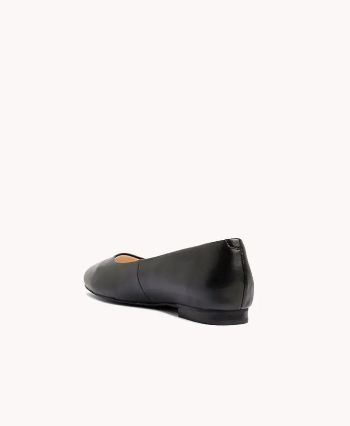 Becca ballet flat