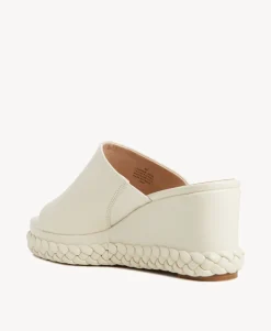 Christine Mule