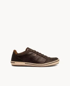 Corona Sneaker