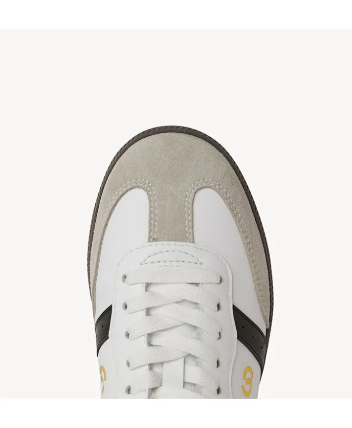 Crossroads Sneaker