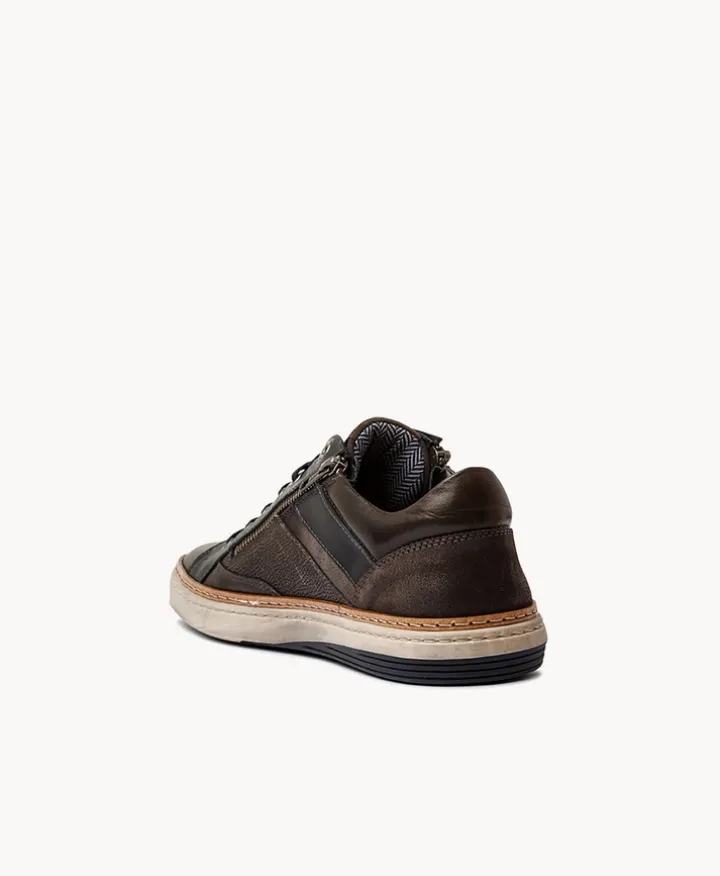 Delano Leather Sneaker