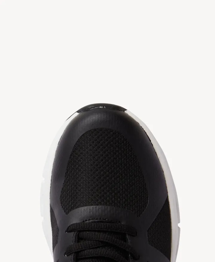 Dodge Sneaker