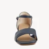 Donna Sandal