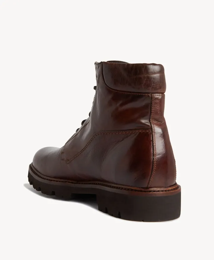 Emilio Boot