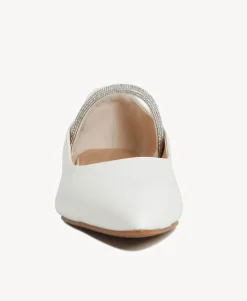 Emmie Flat