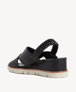 Eva Sandal