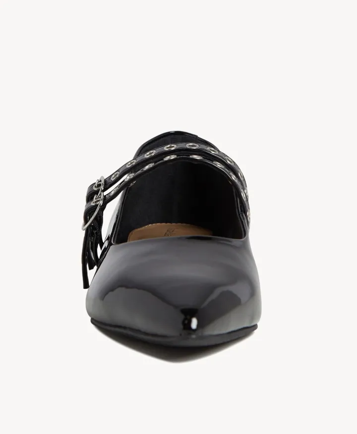 Everett Ballet Flat