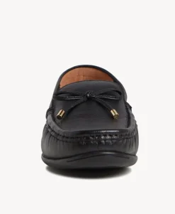 Exodus Bow Slip On