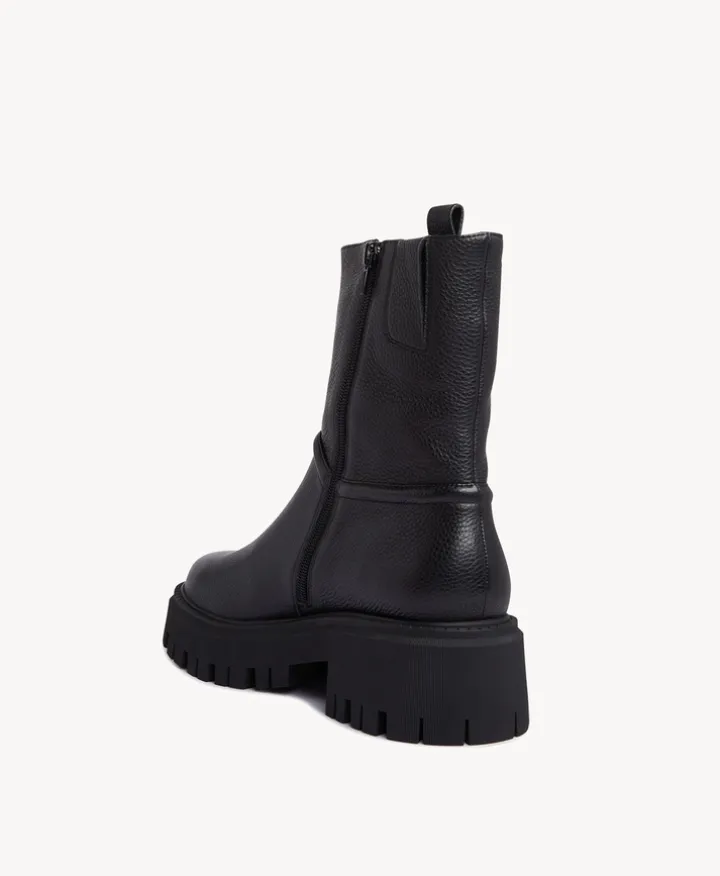 Freesia Grunge Boot