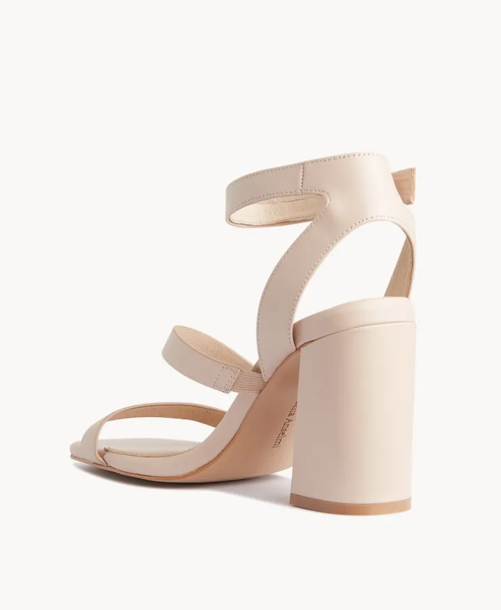 Fresh strappy sandal