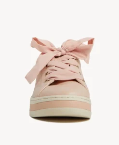 Ginger Sneaker