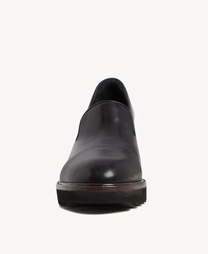 Hallie Loafer