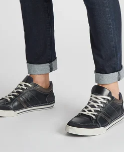Hynek Leather Sneaker