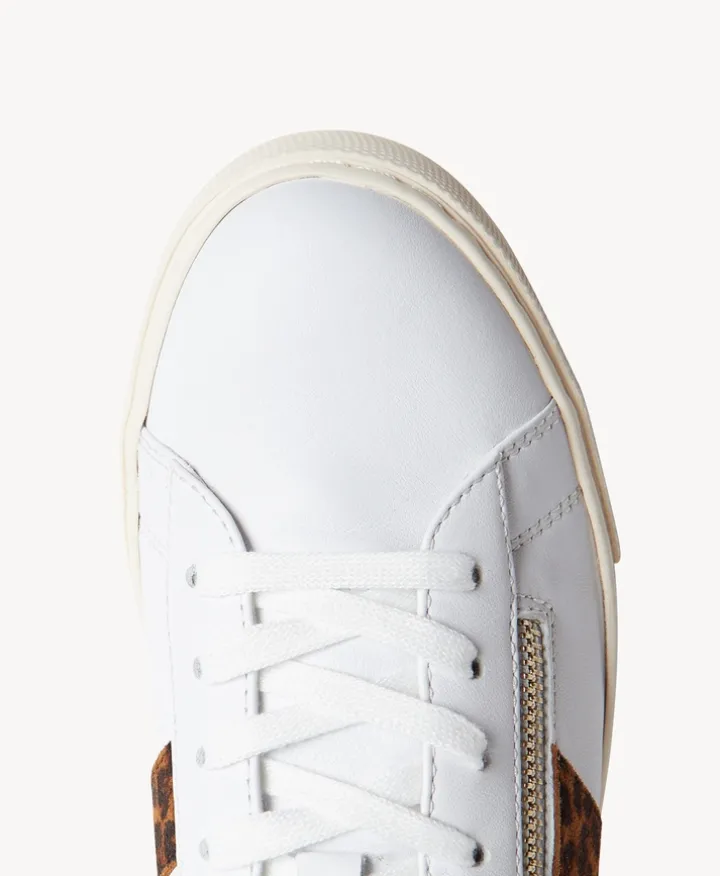 Isla Sneaker