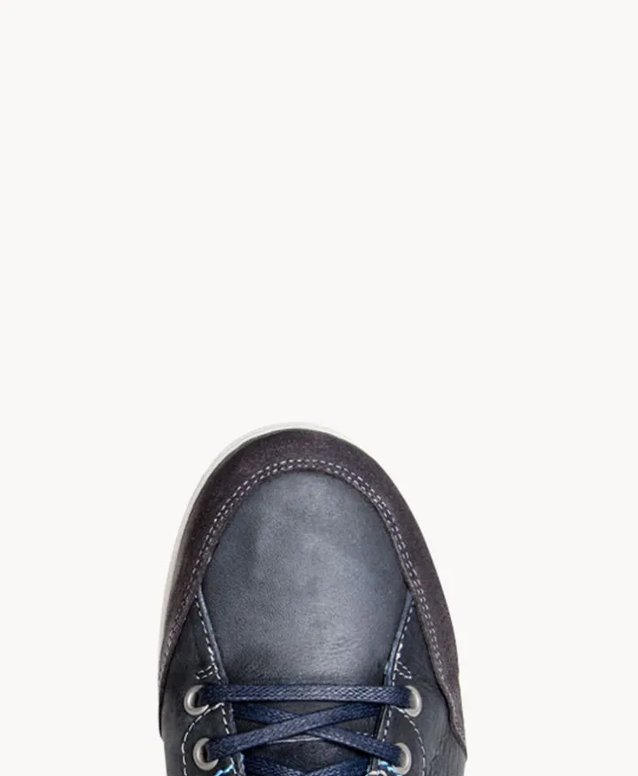 Jai Leather Sneaker