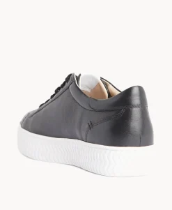 Kaden Sneaker