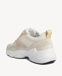 Lane Sneaker