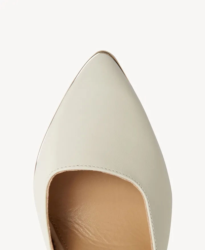 Manaia Wide Heel