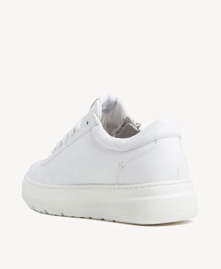 Marci Sneaker