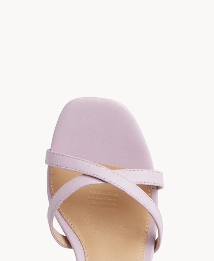 Maxine Heel