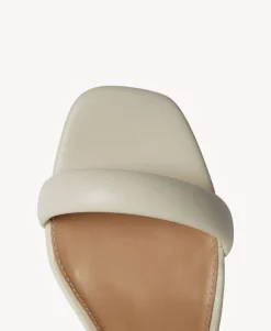 Micky Sandal