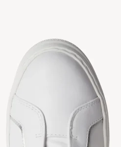 Mike Sneaker