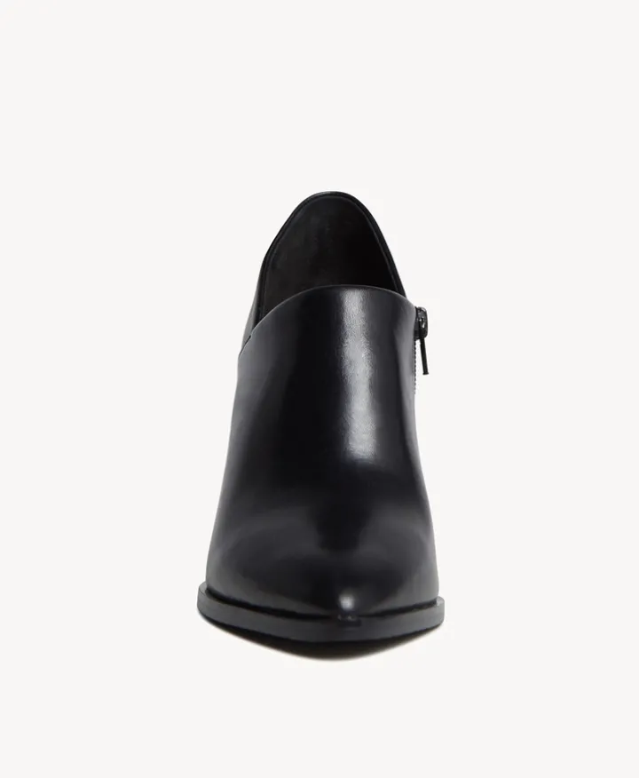 Monday Heel