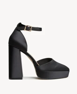 Monique Heel
