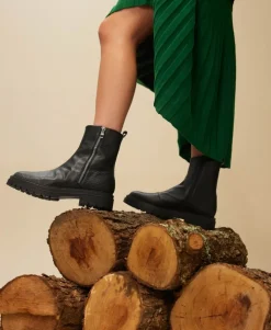Nikita combat boot
