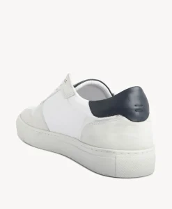 Nunez Sneaker