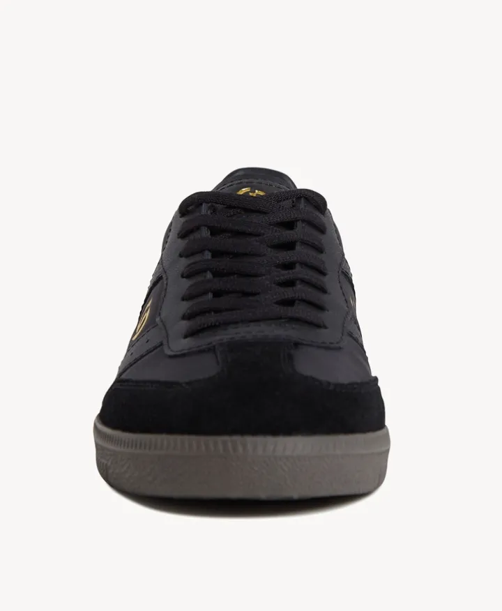 Parallel Sneaker