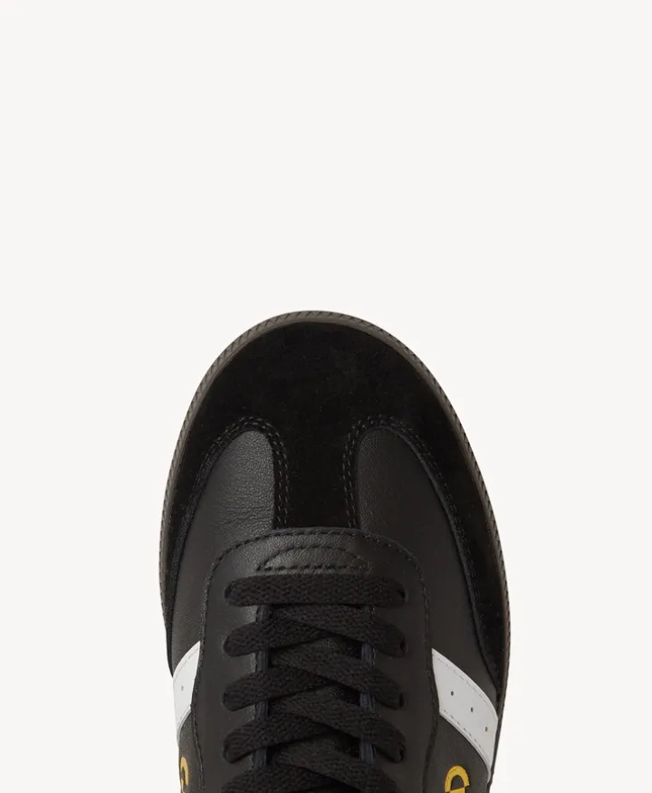 Parallel Sneaker
