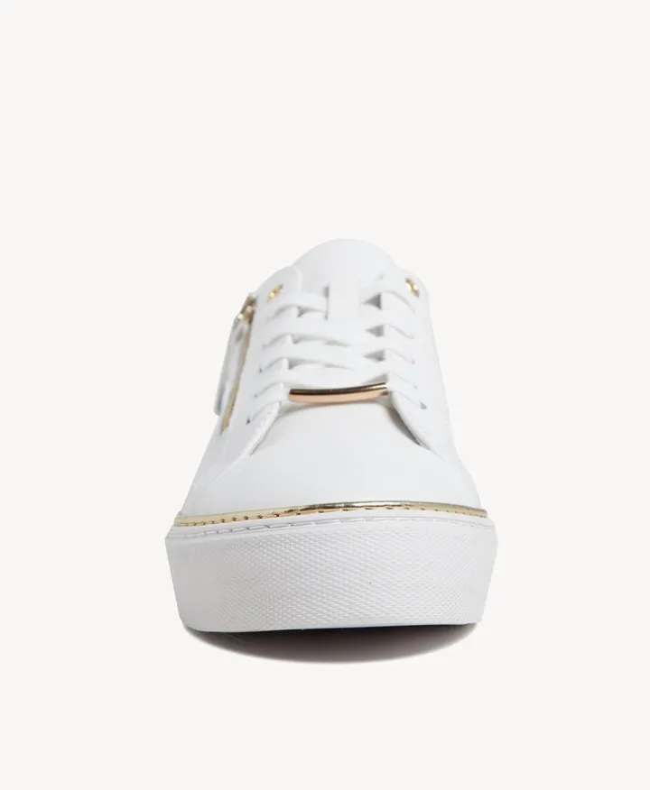 Payson Wide Sneaker