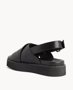 Priya sandal