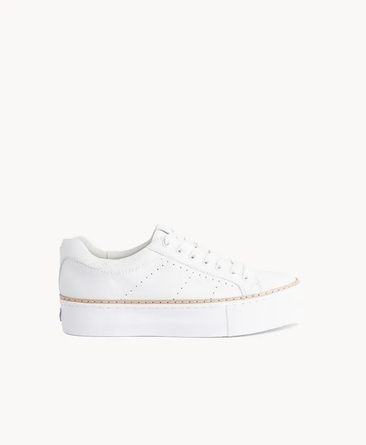 Pulse Sneaker