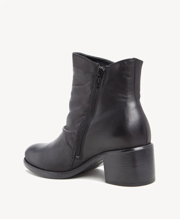 Roberta Ankle Boot
