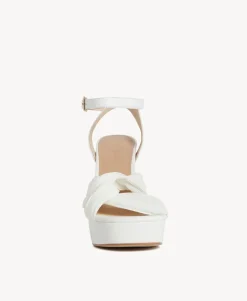 Rumi Sandal