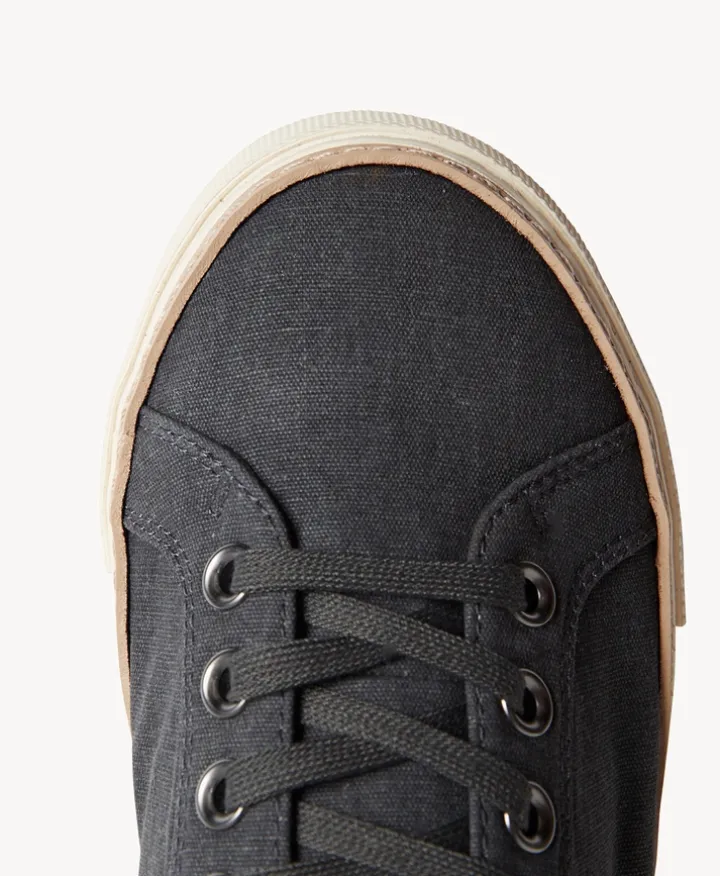 SaulWide Sneaker