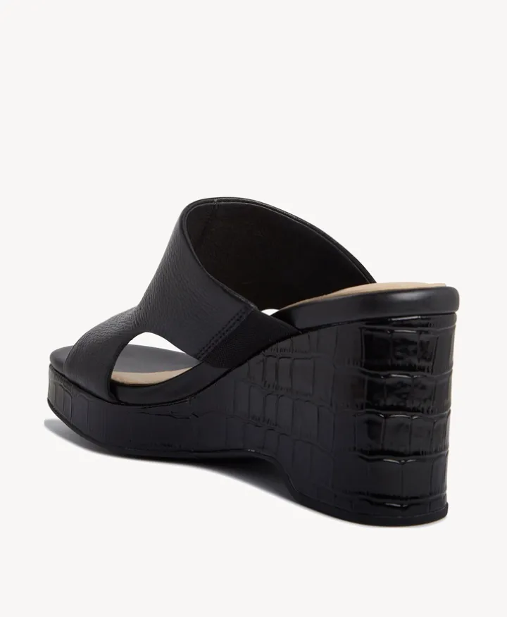Saxon Wedge