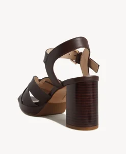 Selwyn Sandal