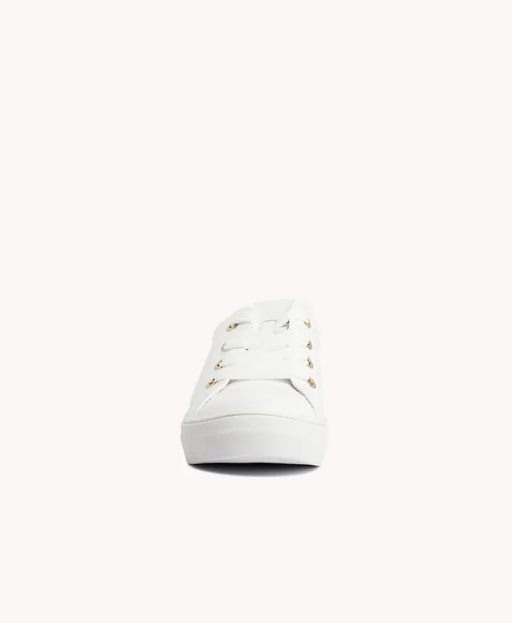 Vale Sneaker
