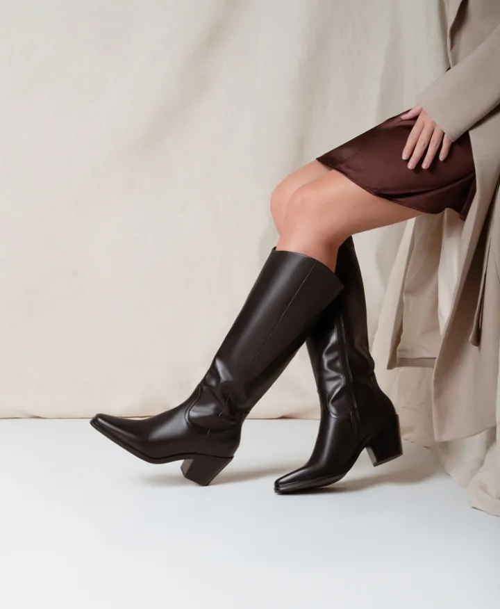 Wonder Western Knee High with Stretch Calf